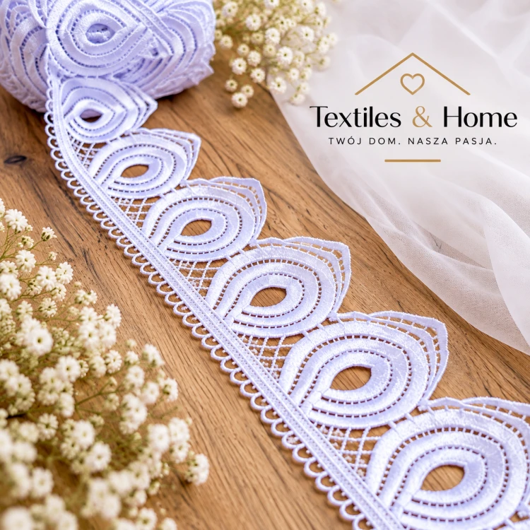 Biała gipiura dekoracyjna 8 cm – aranżacja Textiles &amp; Home